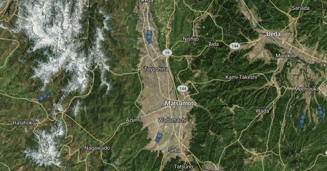 Display a satellite map